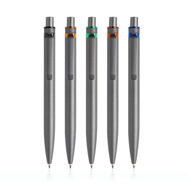 Aluminiowy długopis z recyklingu z kolorowym akcentem-2984267