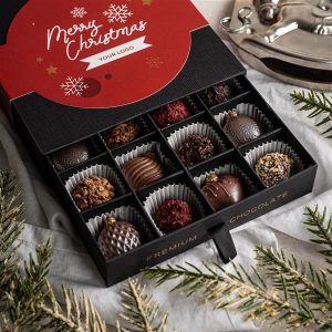 PRALINY GRAND CHRISTMAS MOMENTS.jpg