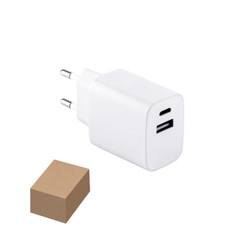 WEGENER. Zasilacz z portem USB-A 18W i USB-C 20W wykonany w ABS pochodzącego z recyklingu (100% rABS)