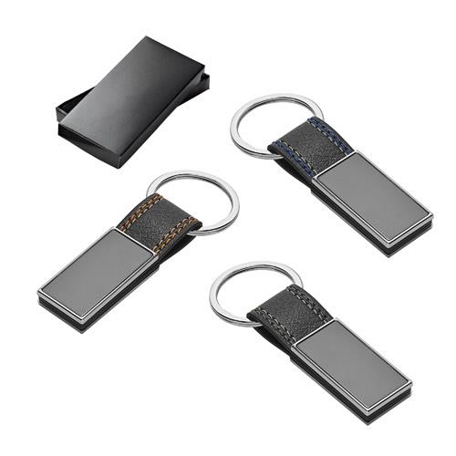 BALE. Brelok wykonany z PU i metalu