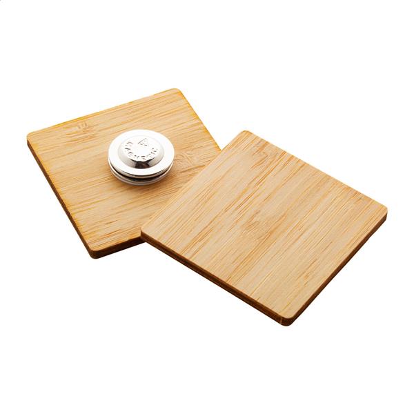 bambusowa przypinka/pins BooBadge