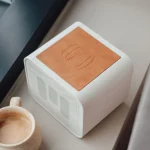 Głośnik 5 W, ładowarka i powerbank — biały MIIEGO CHARGE&PLAY RE:DUCE — zdjęcie 3
